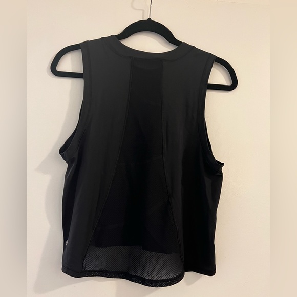 Lululemon top - Picture 3 of 4